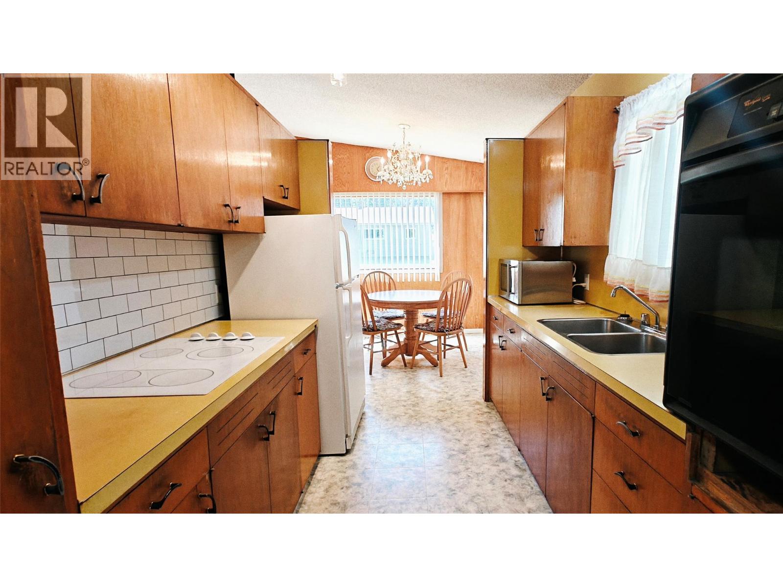 3415 Marigold Drive - 8