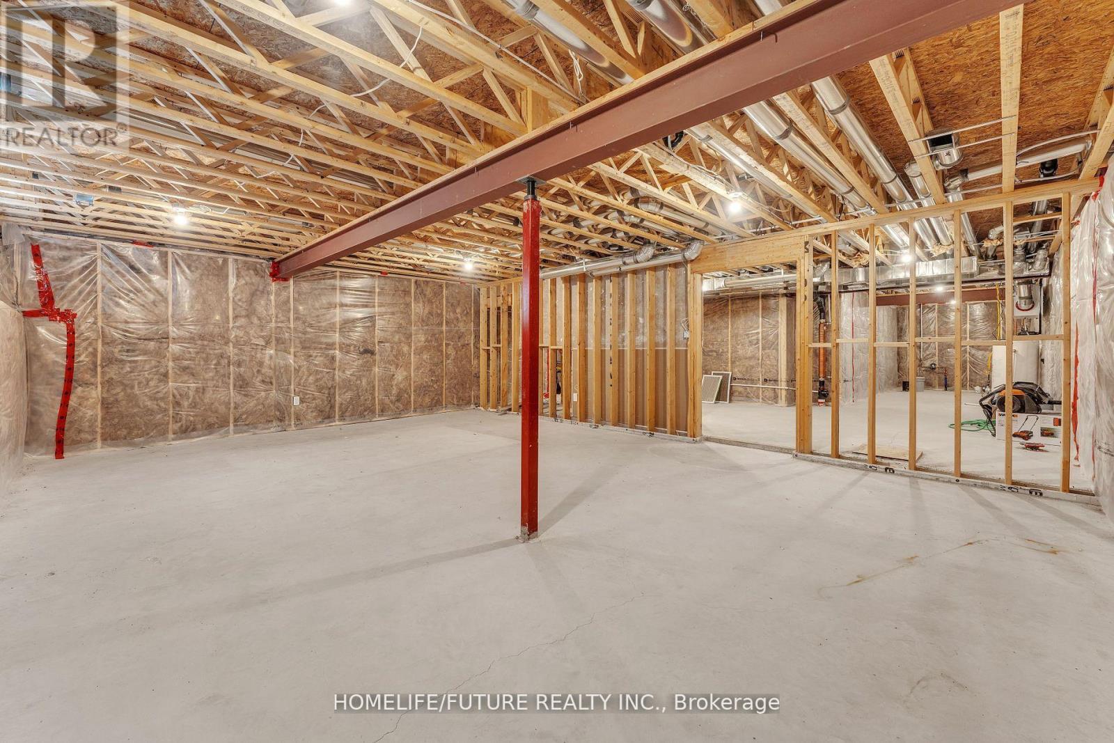 1508 BERKSHIRE DRIVE - 23