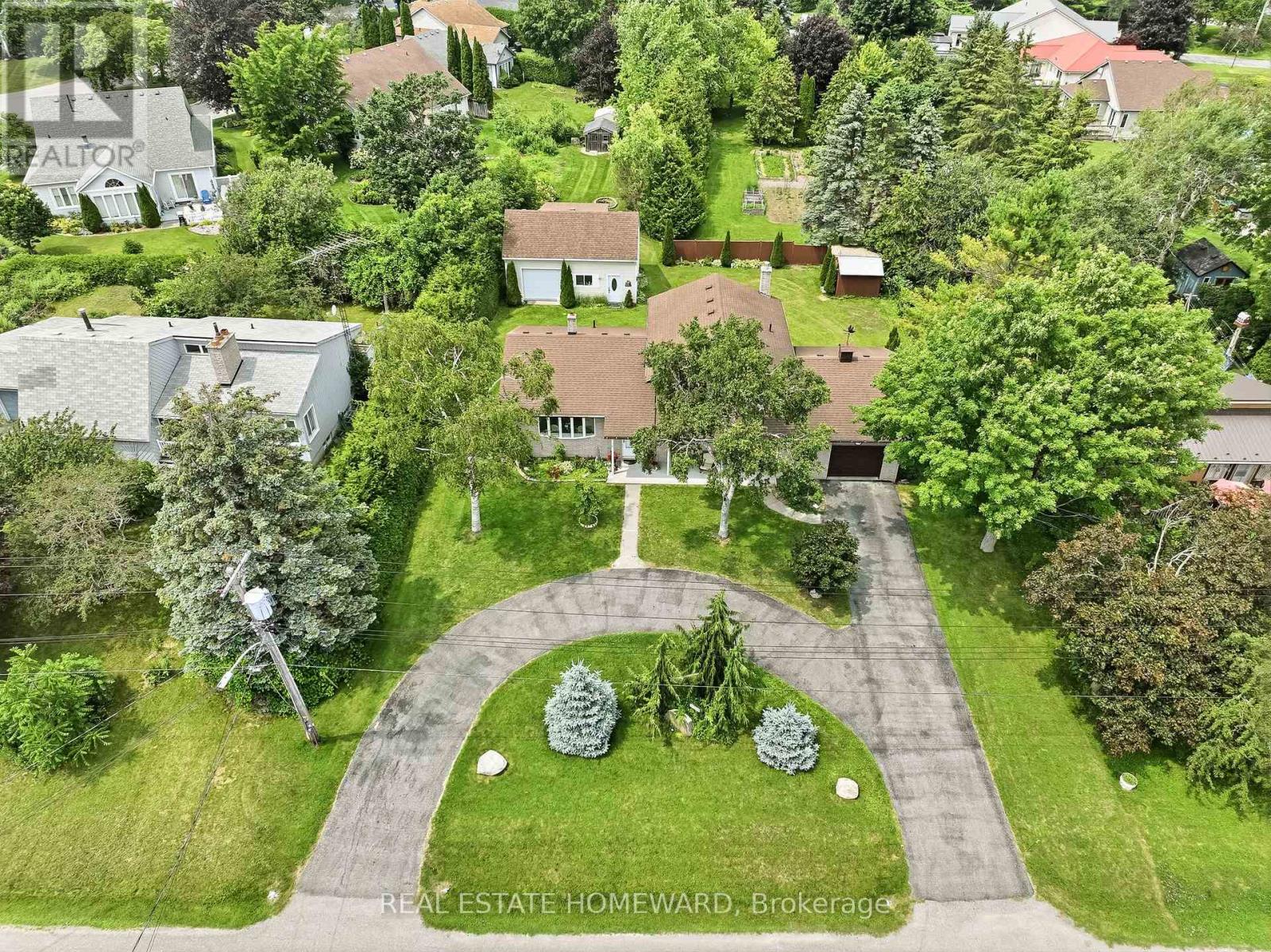 120 HARBOUR STREET - 5