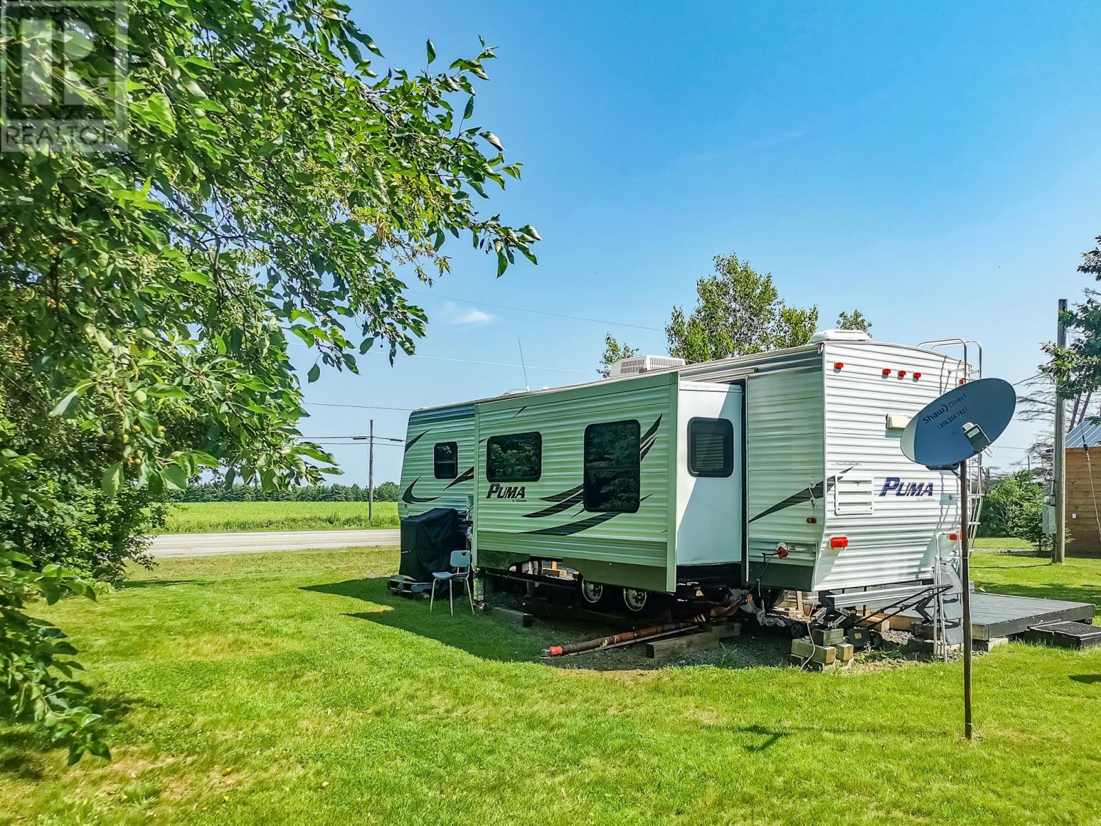 4906 Trans Canada Highway - 12