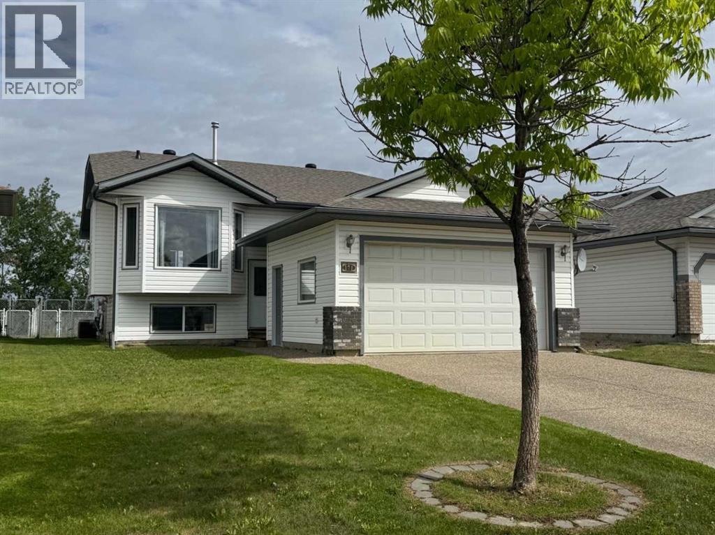 171 Pinnacle Way - 1