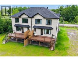 135 Charles Lutes Road, photo 3