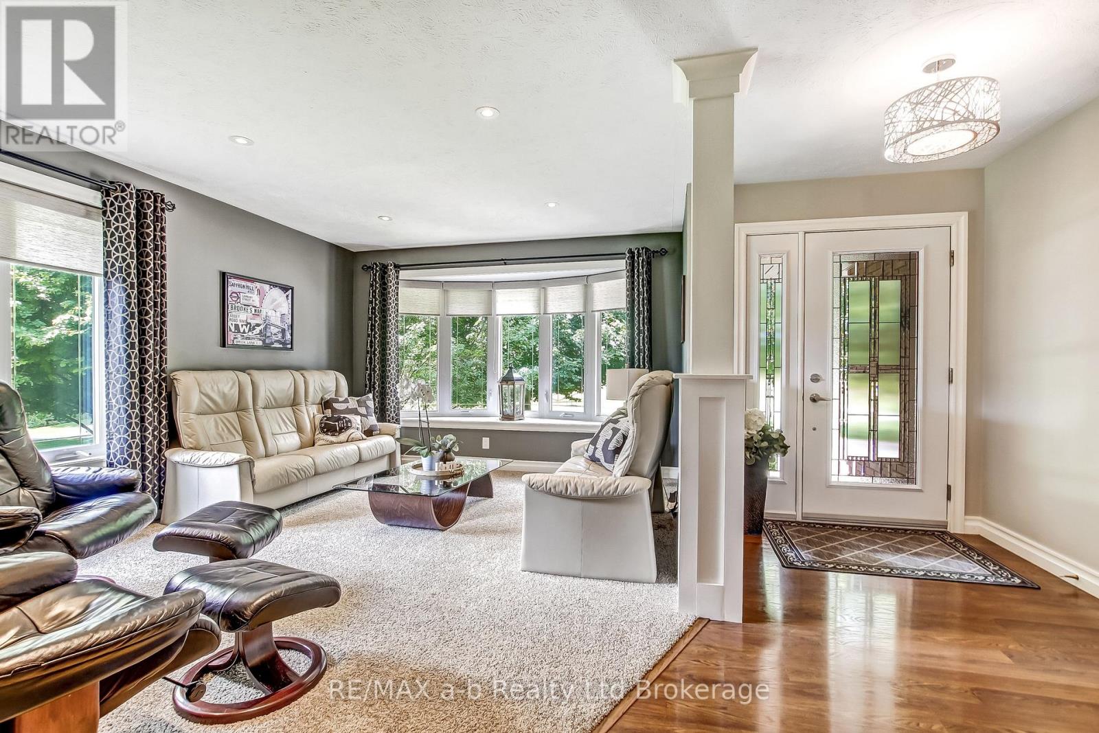325840 NORWICH ROAD - 16