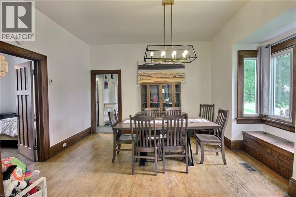 206 UNION Street E - 11