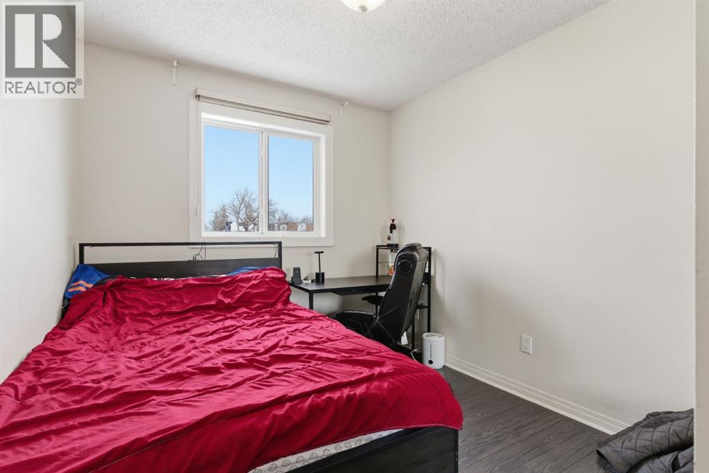 #302 2508 17 Street SW - 16