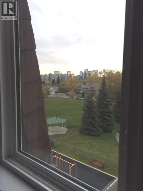 #302 2508 17 Street SW - 3