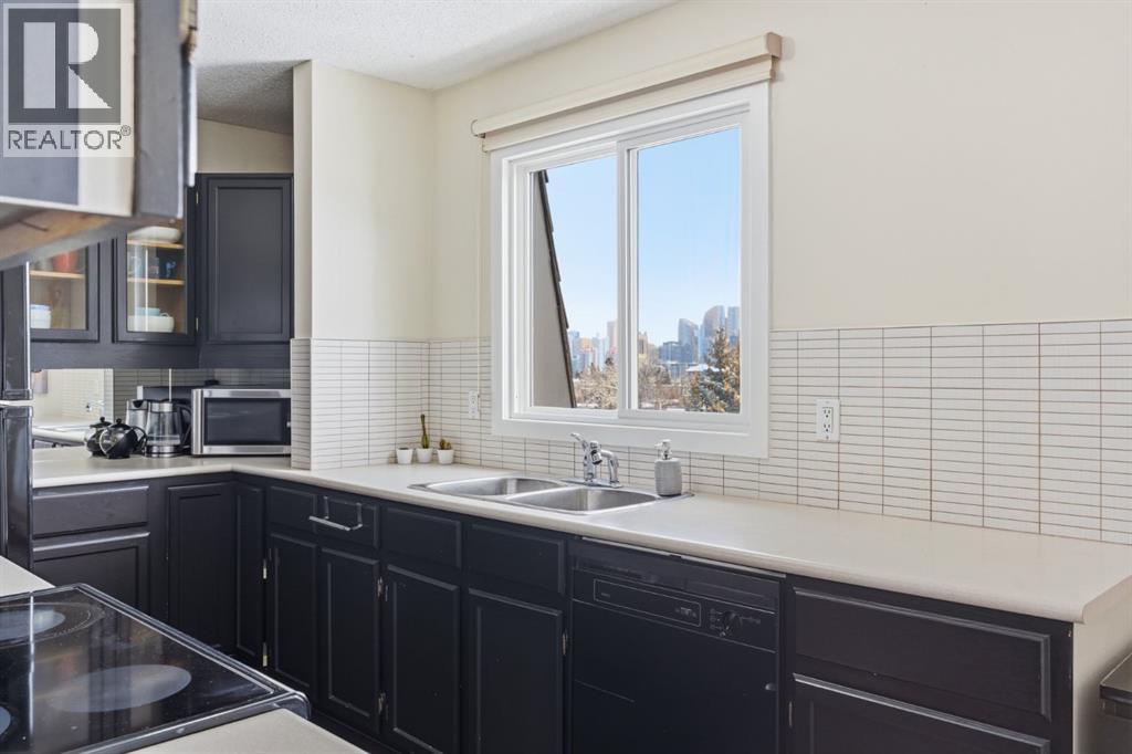 #302 2508 17 Street SW - 2