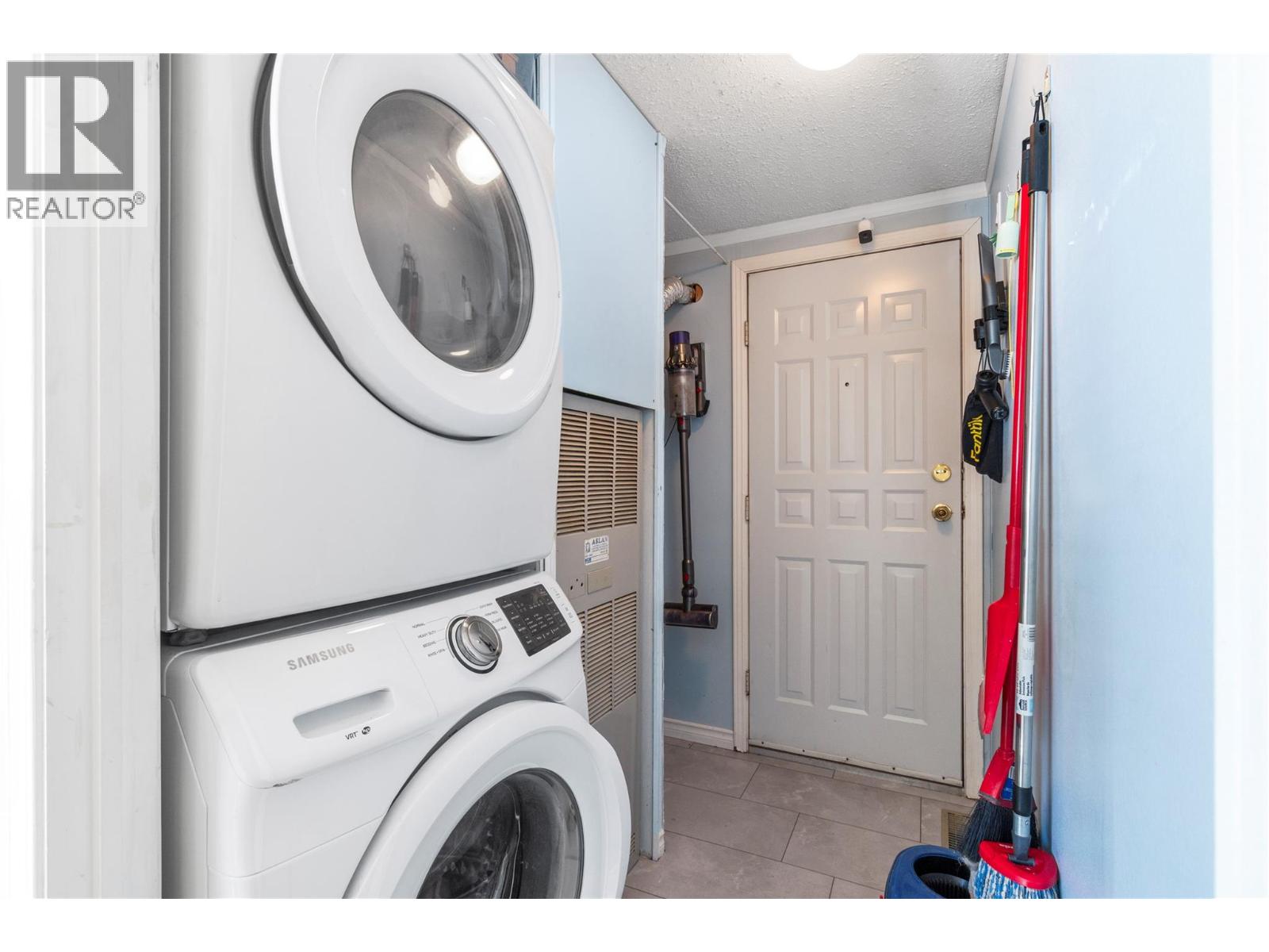 #15 3063 Hornsberger Road - 16