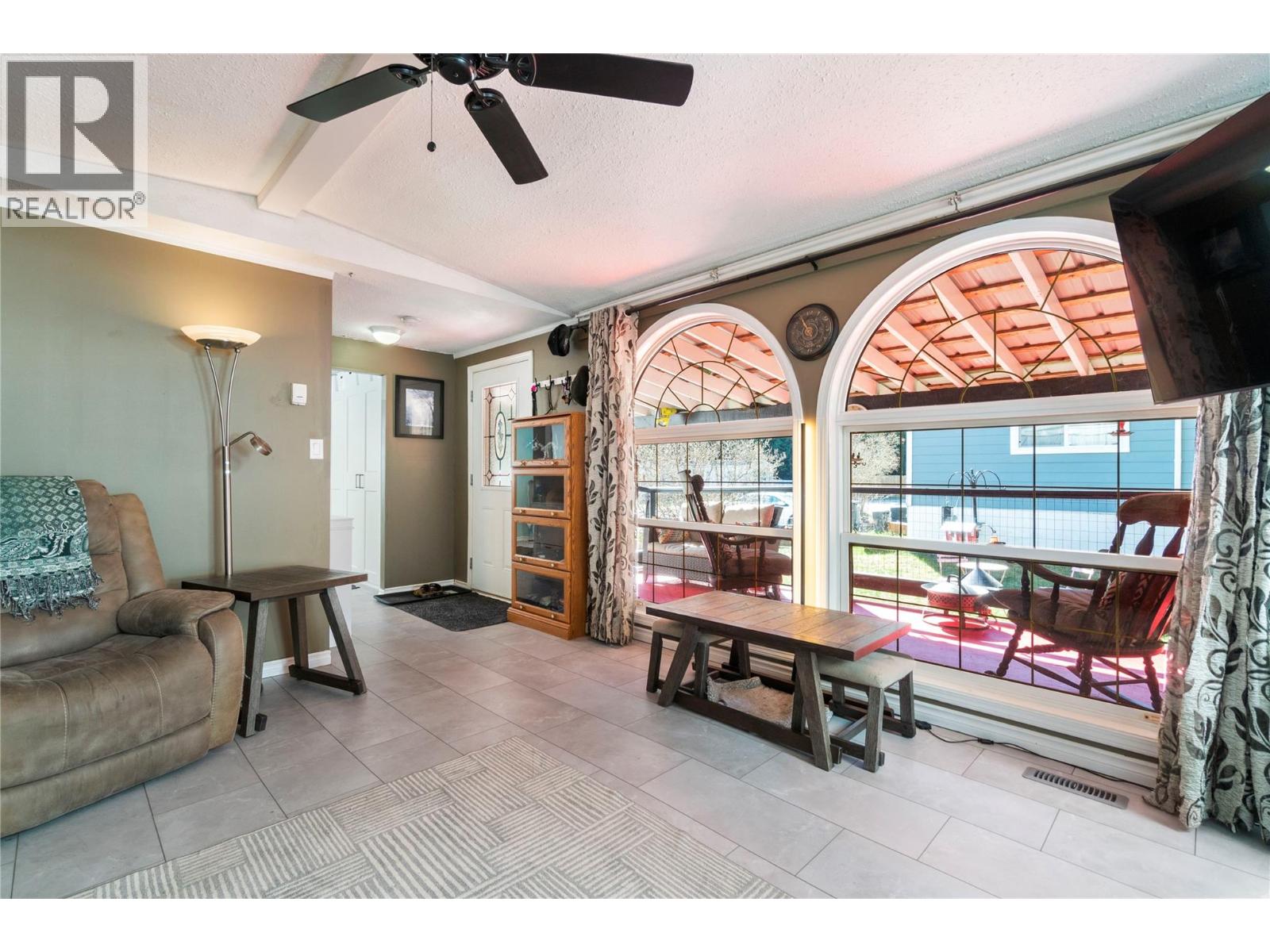#15 3063 Hornsberger Road - 24
