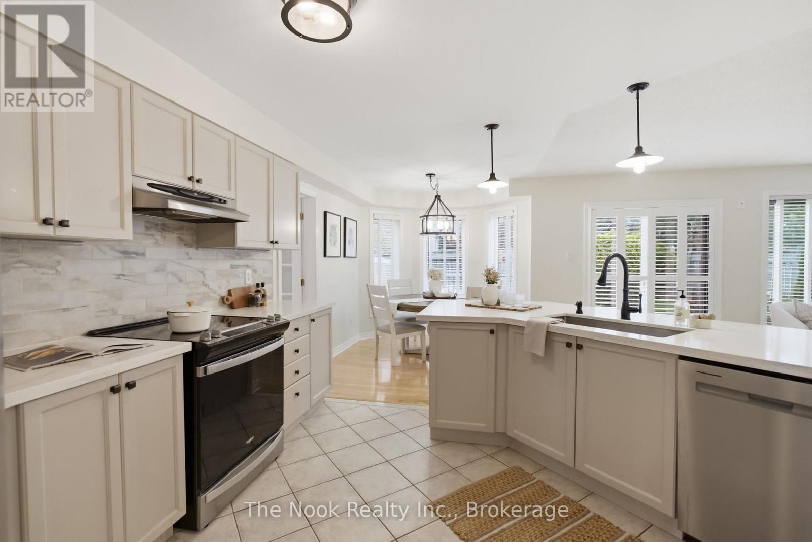 99 EARL CUDDIE BOULEVARD - 14
