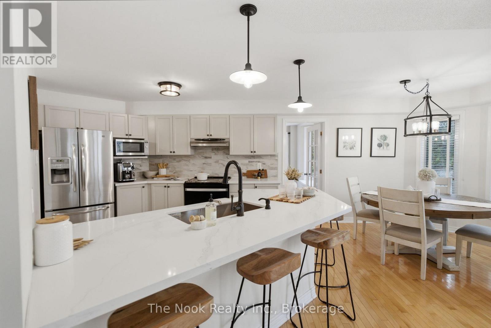 99 EARL CUDDIE BOULEVARD - 17