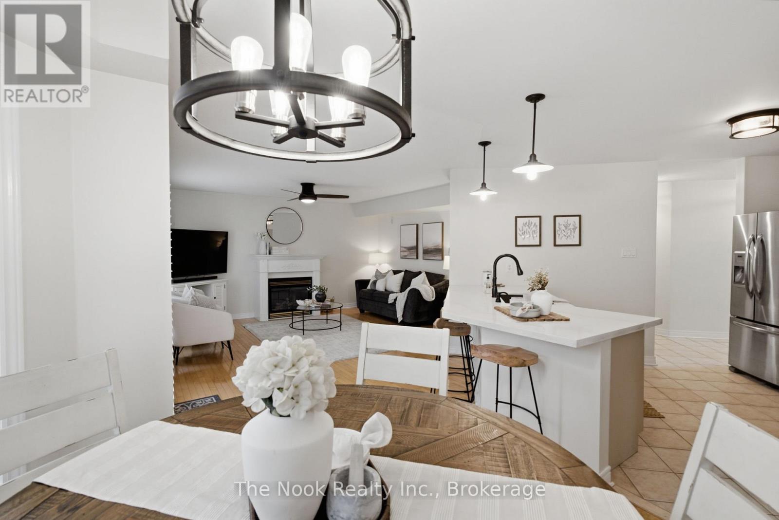 99 EARL CUDDIE BOULEVARD - 19
