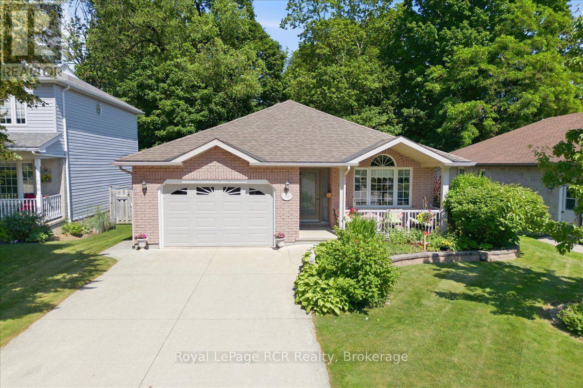 255 2ND AVENUE W - 2