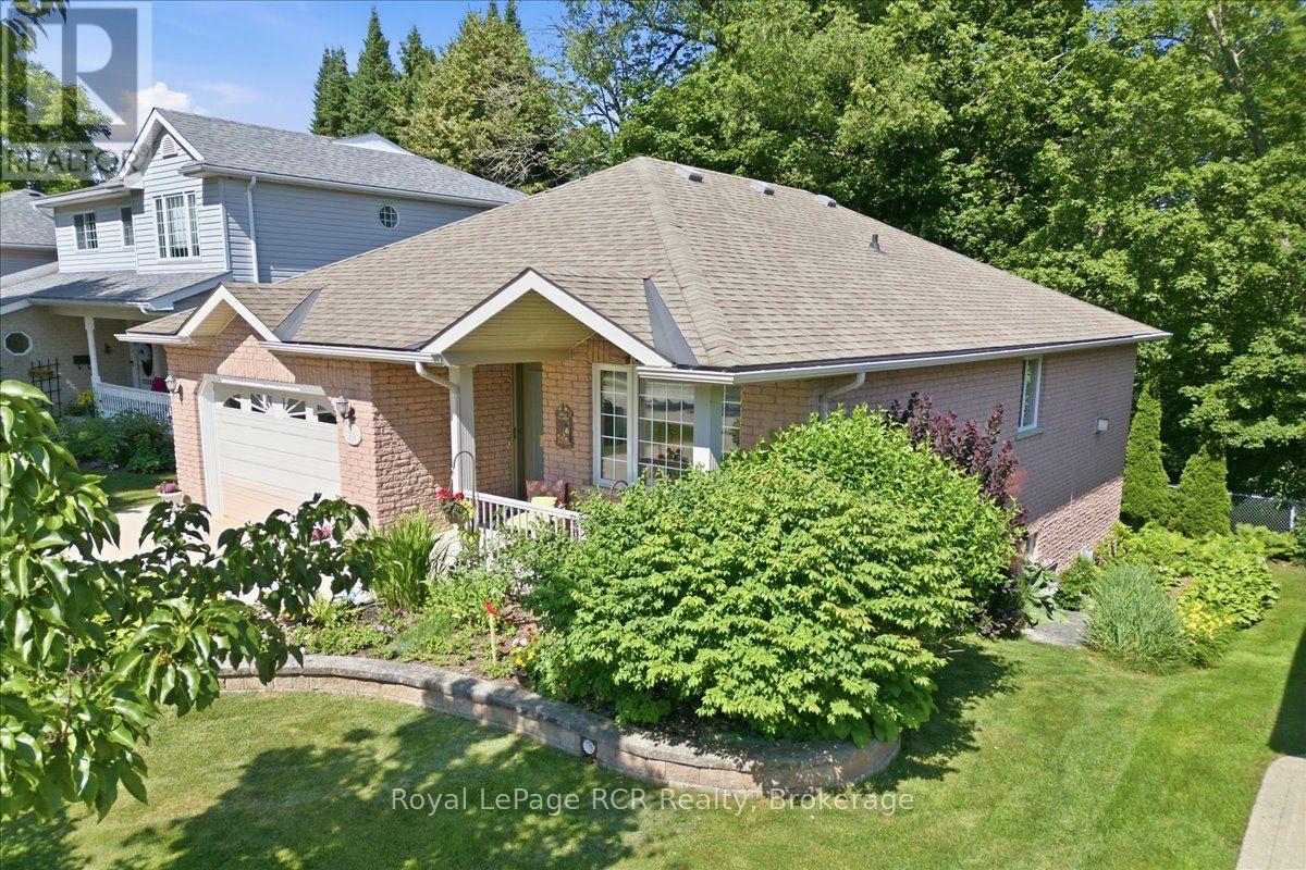 255 2ND AVENUE W - 3