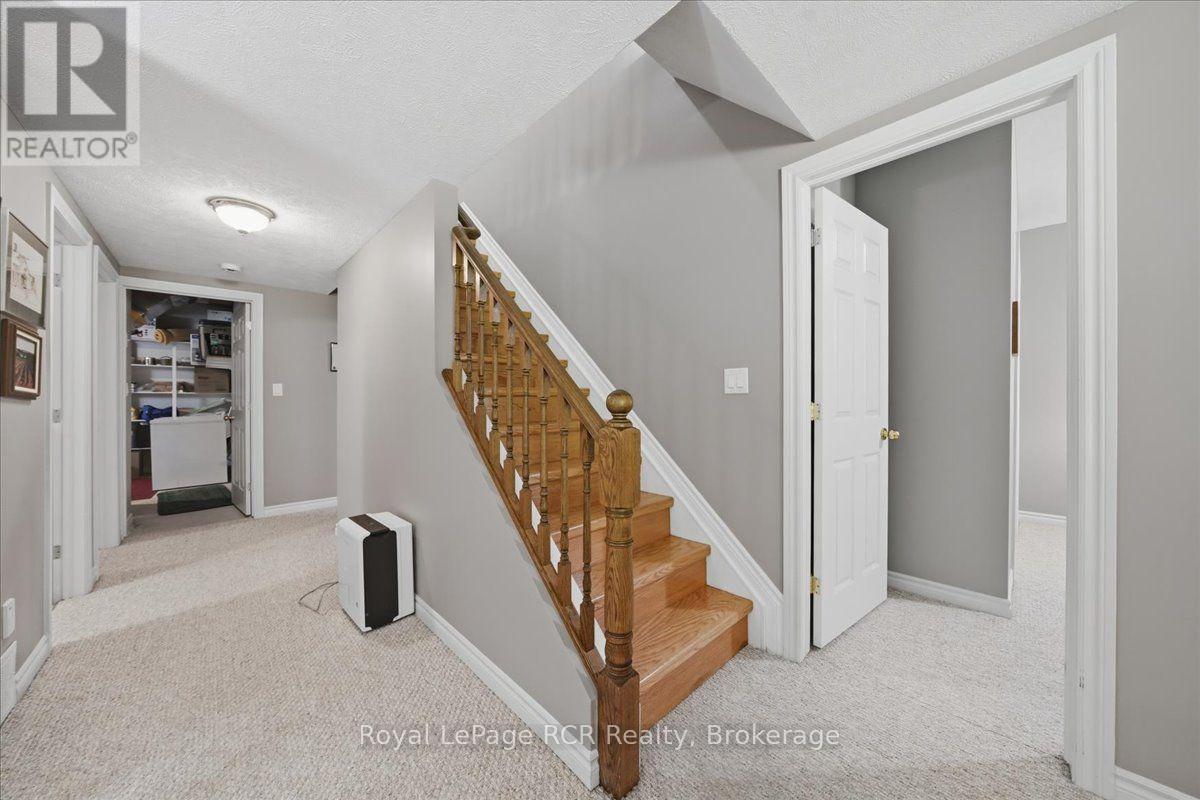 255 2ND AVENUE W - 30