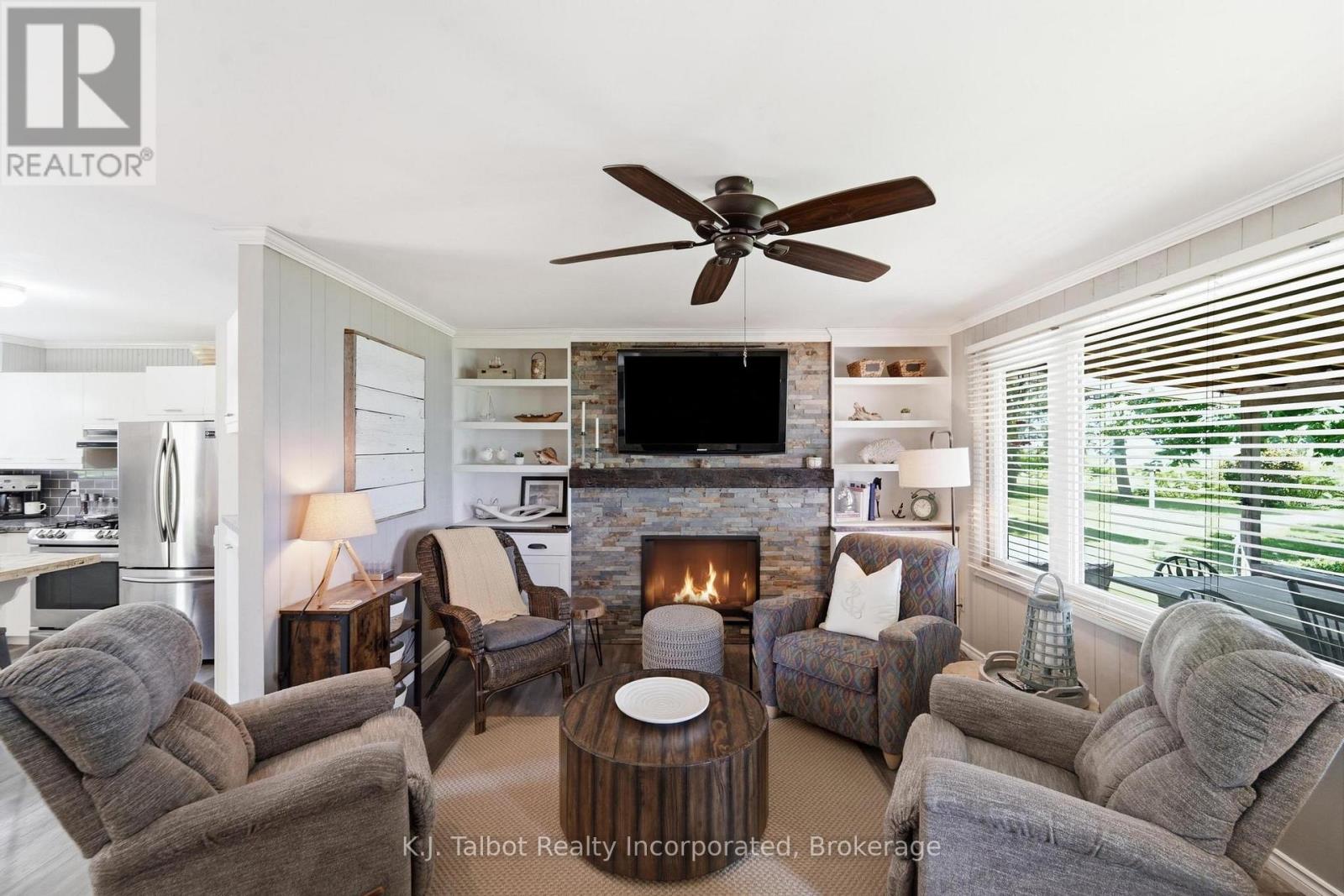 72163 LAKESHORE DRIVE N - 12