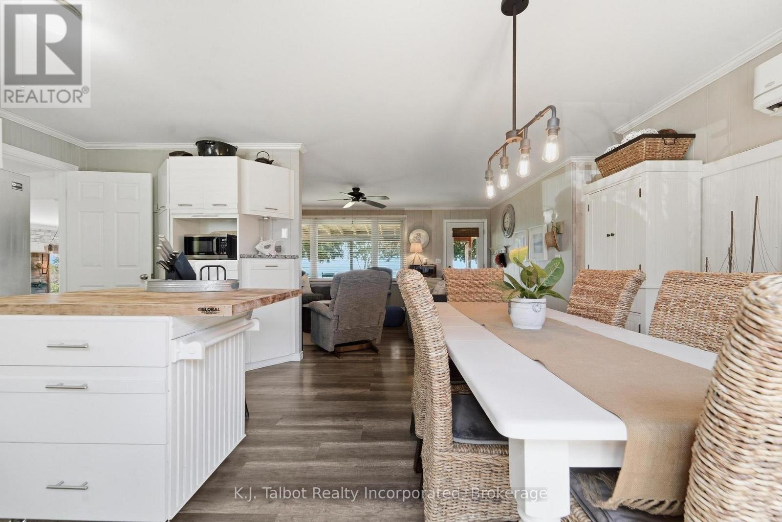72163 LAKESHORE DRIVE N - 3