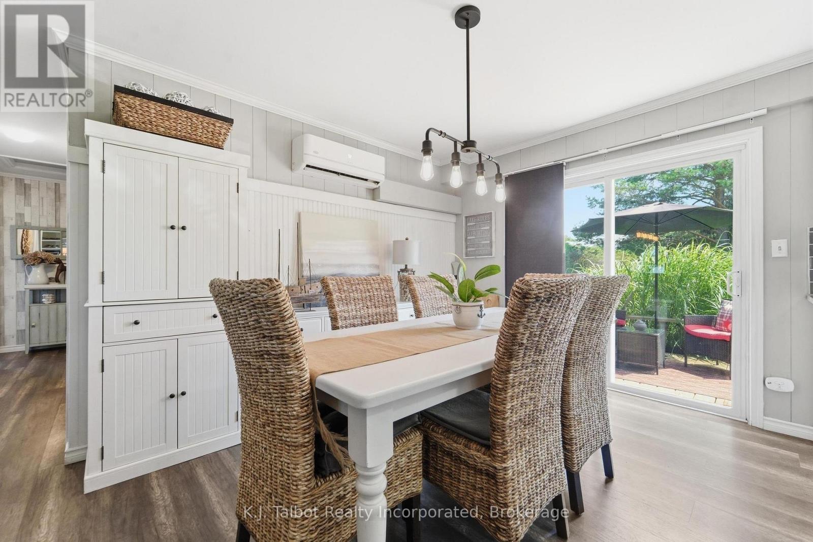 72163 LAKESHORE DRIVE N - 5