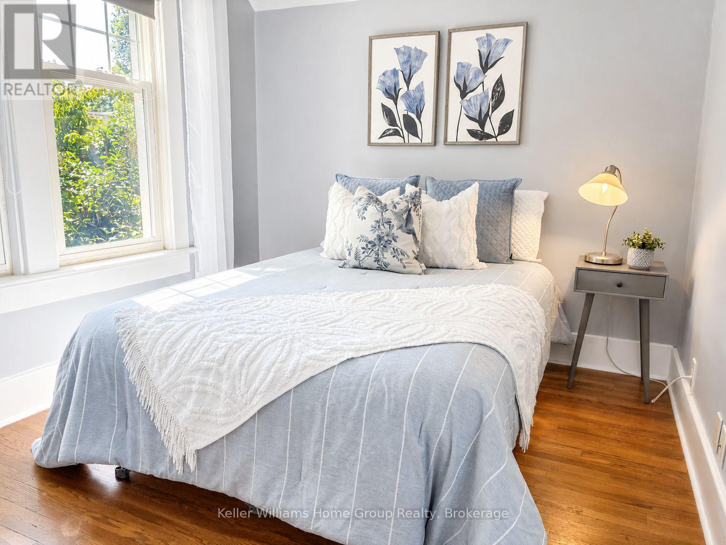 16 GLASGOW STREET N - 19