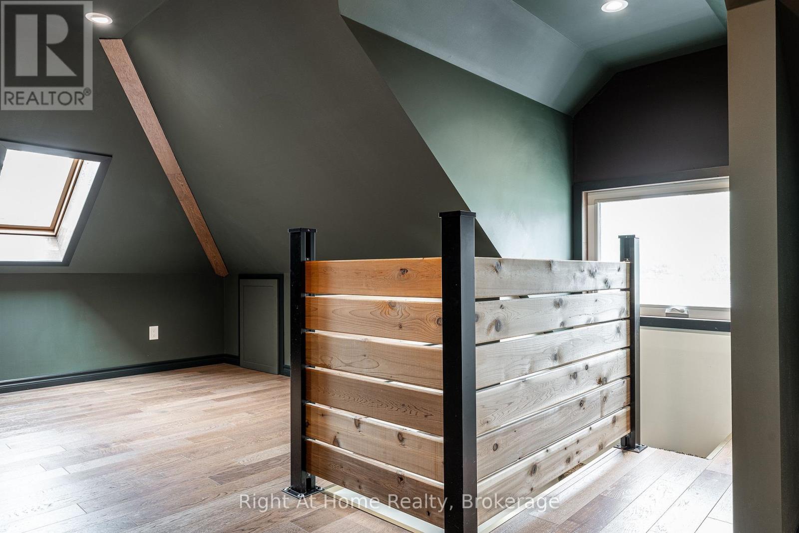 92 REBECCA STREET - 28