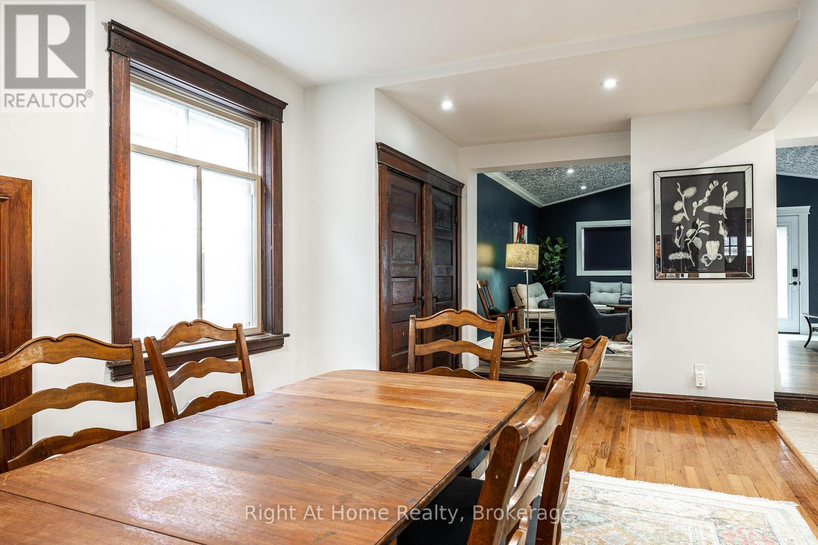 92 REBECCA STREET - 8