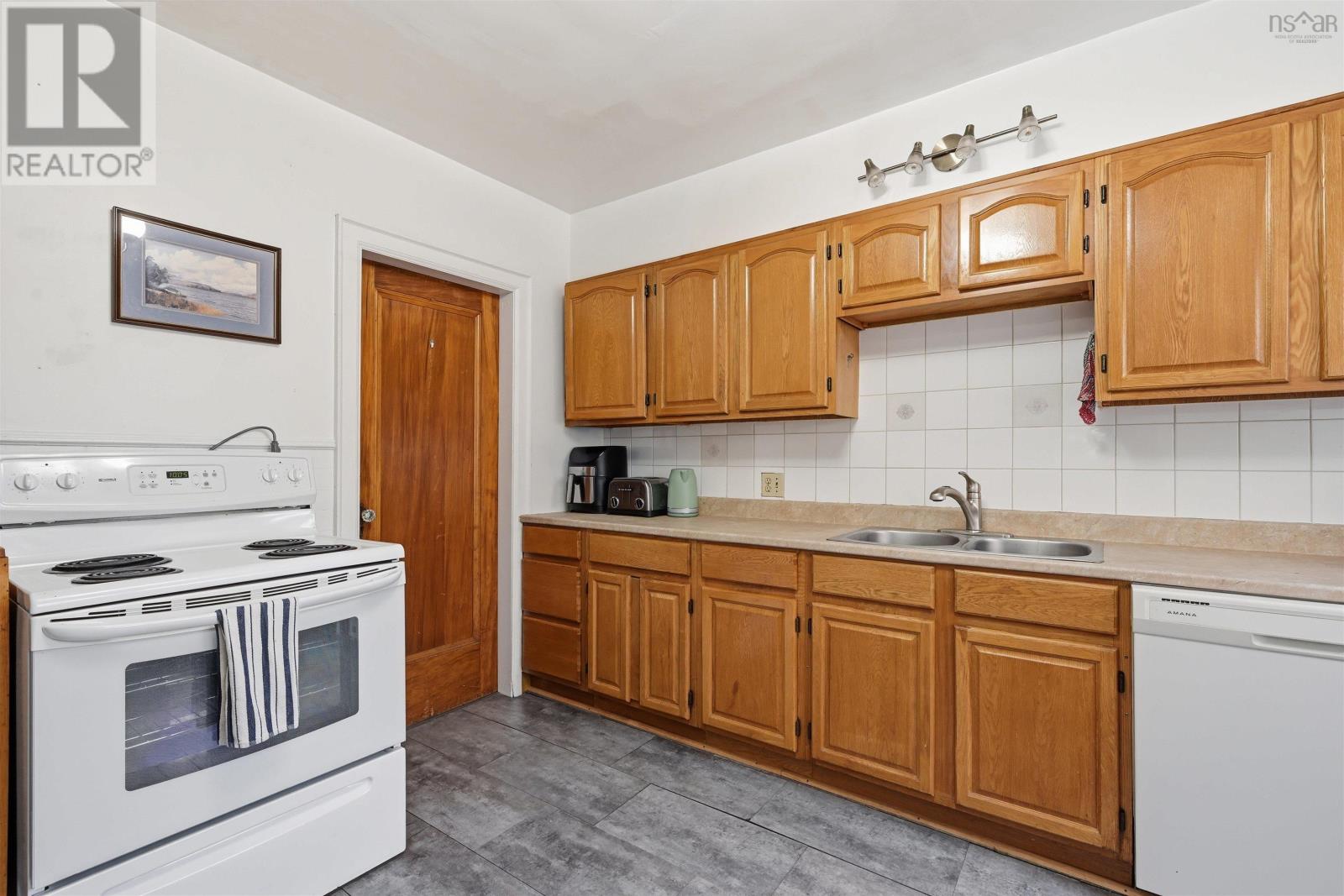 6384 Almon Street - 19