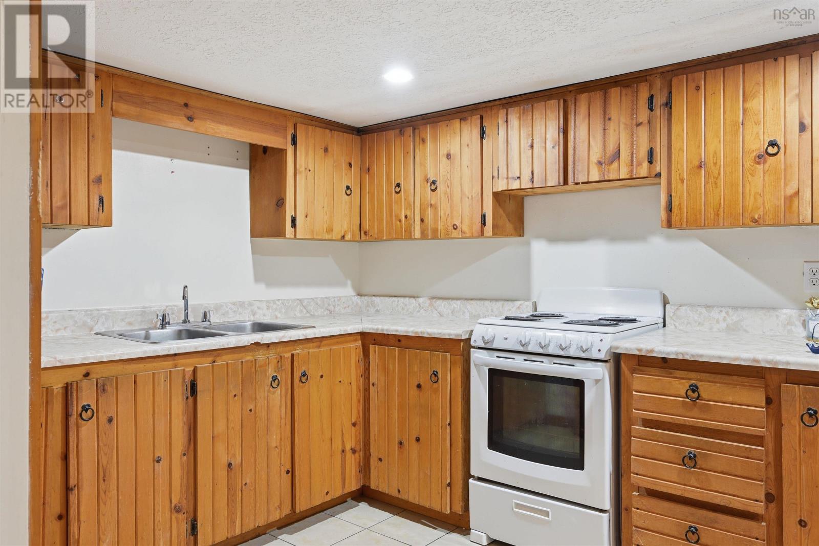 6384 Almon Street - 15