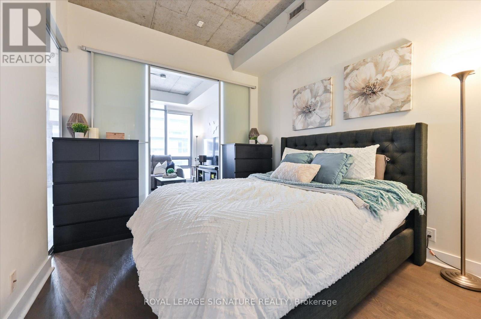 #420 399 ADELAIDE STREET W - 14