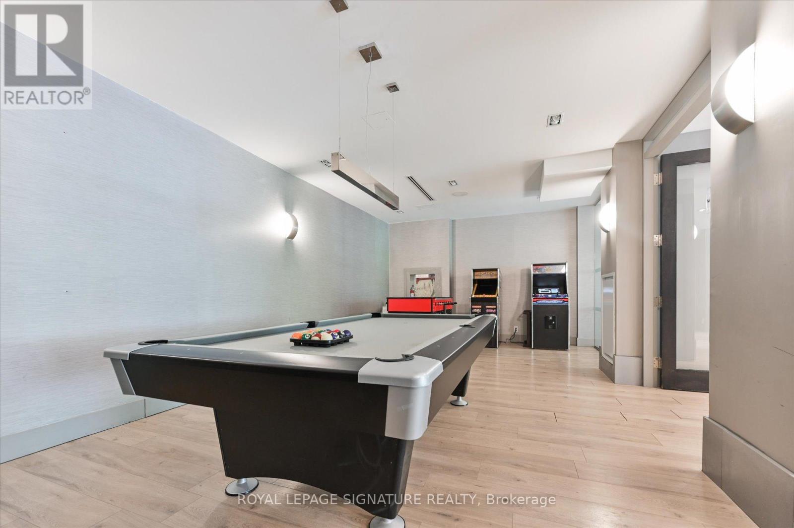 #420 399 ADELAIDE STREET W - 20