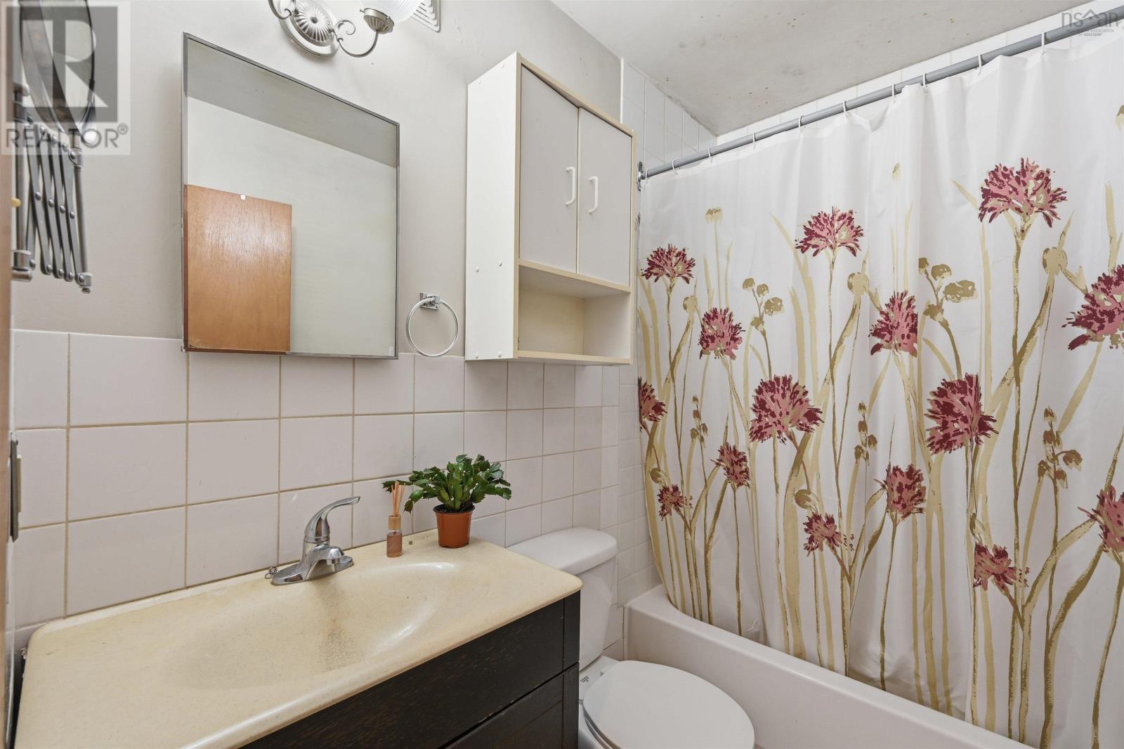 6384 Almon Street - 8