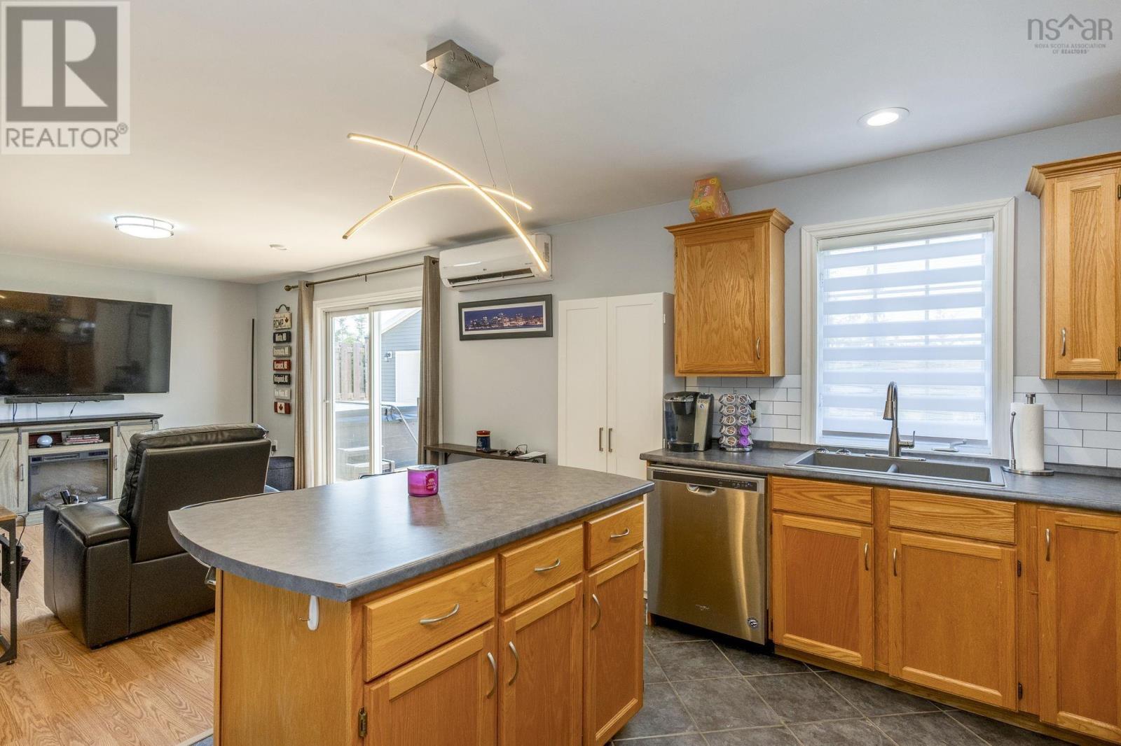 1199 New Road - 18
