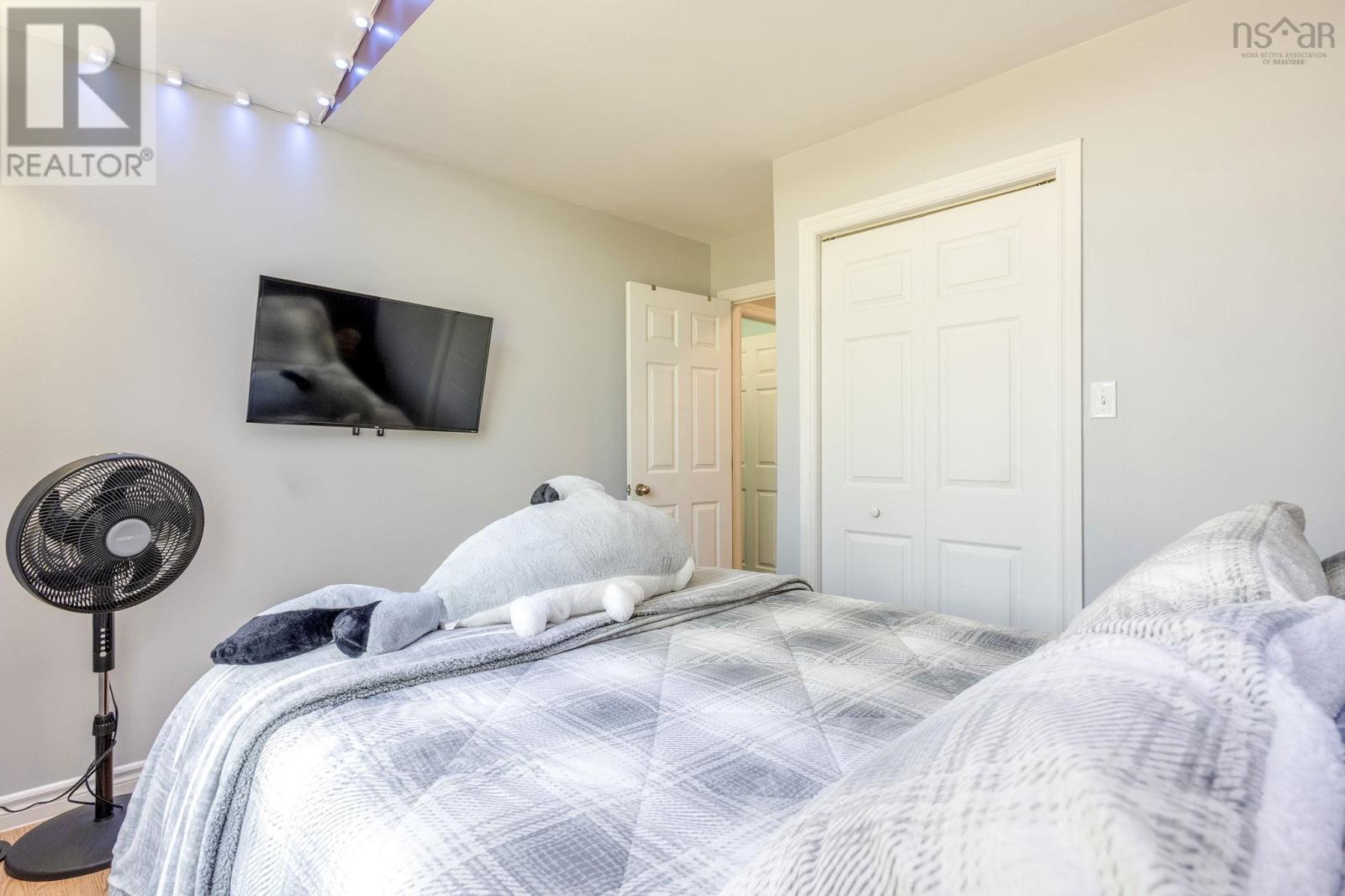 1199 New Road - 25