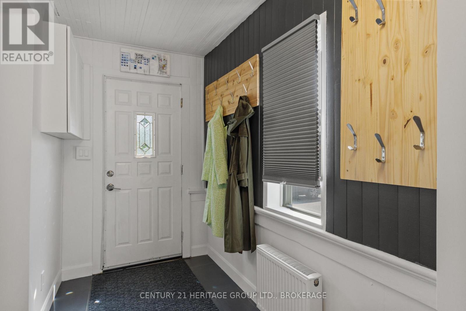 6 ST CATHERINE STREET - Image 3