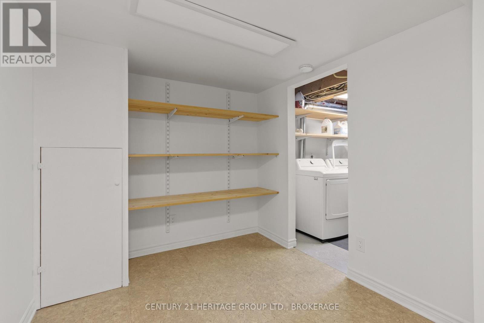 6 ST CATHERINE STREET - 31