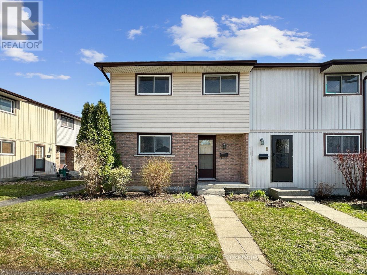 7 TIFFANY PLACE - 1