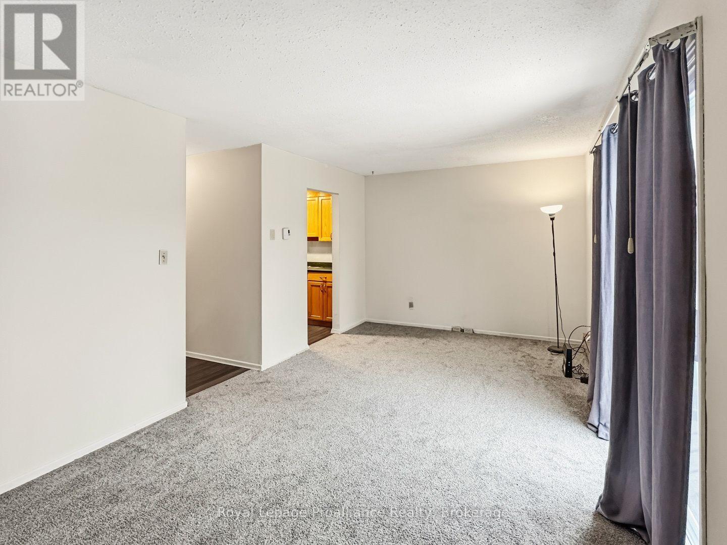 7 TIFFANY PLACE - 11