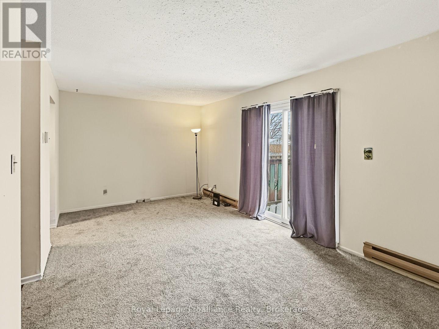 7 TIFFANY PLACE - 12