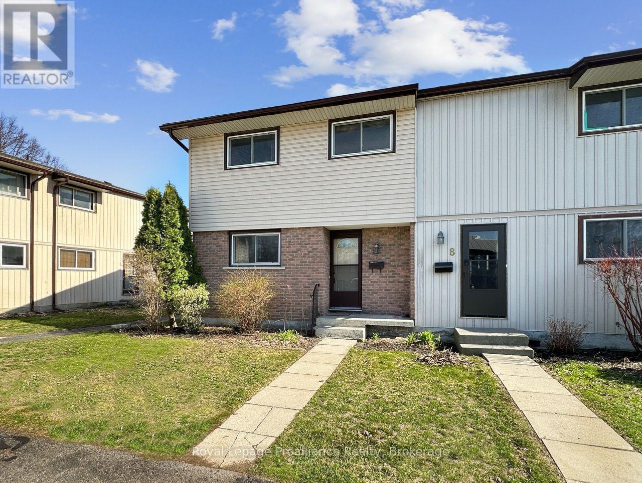 7 TIFFANY PLACE - 31