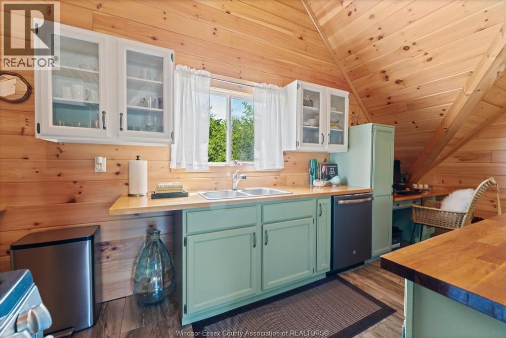1109 FRONT ROAD North - 11