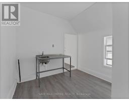 19 Minto Street, Toronto, ON M4L1B5 Photo 19