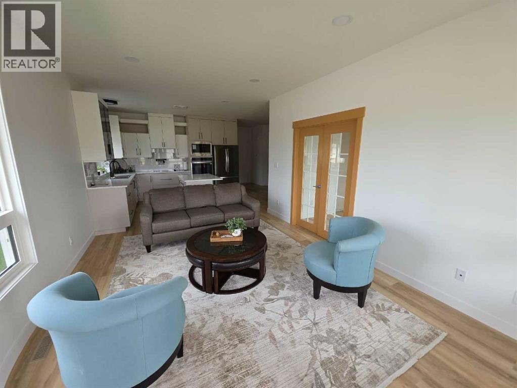 #2, 4738 49A Avenue - 5