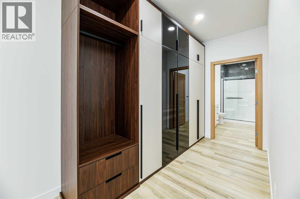 #2, 4738 49A Avenue - 14