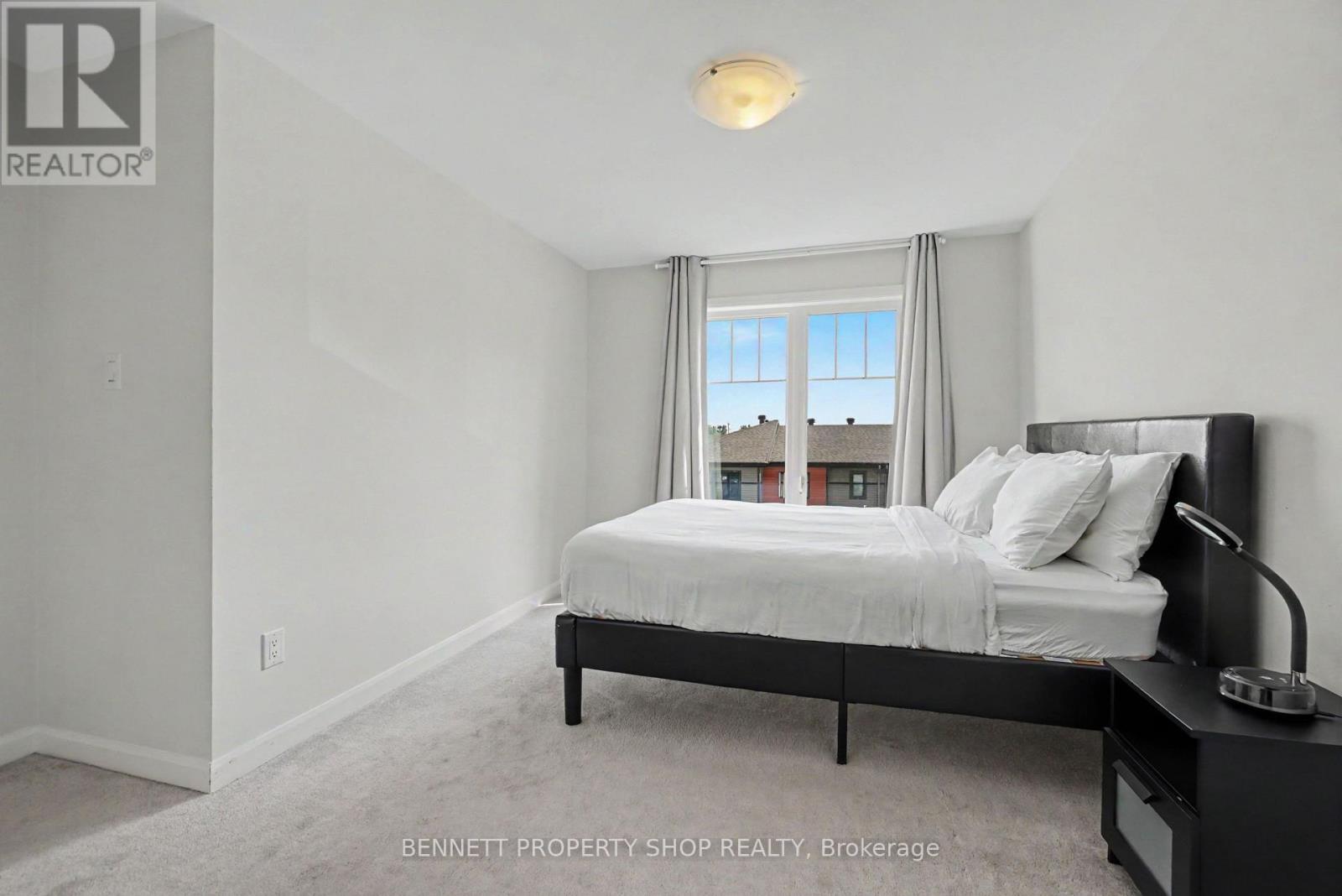 127 ATTWELL PRIVATE - 11