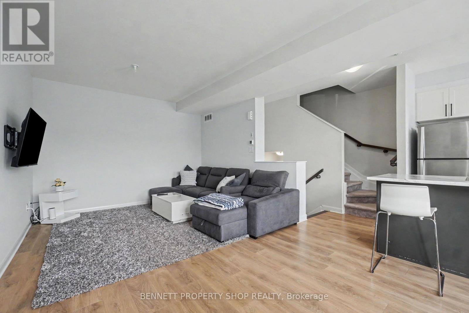127 ATTWELL PRIVATE - 2