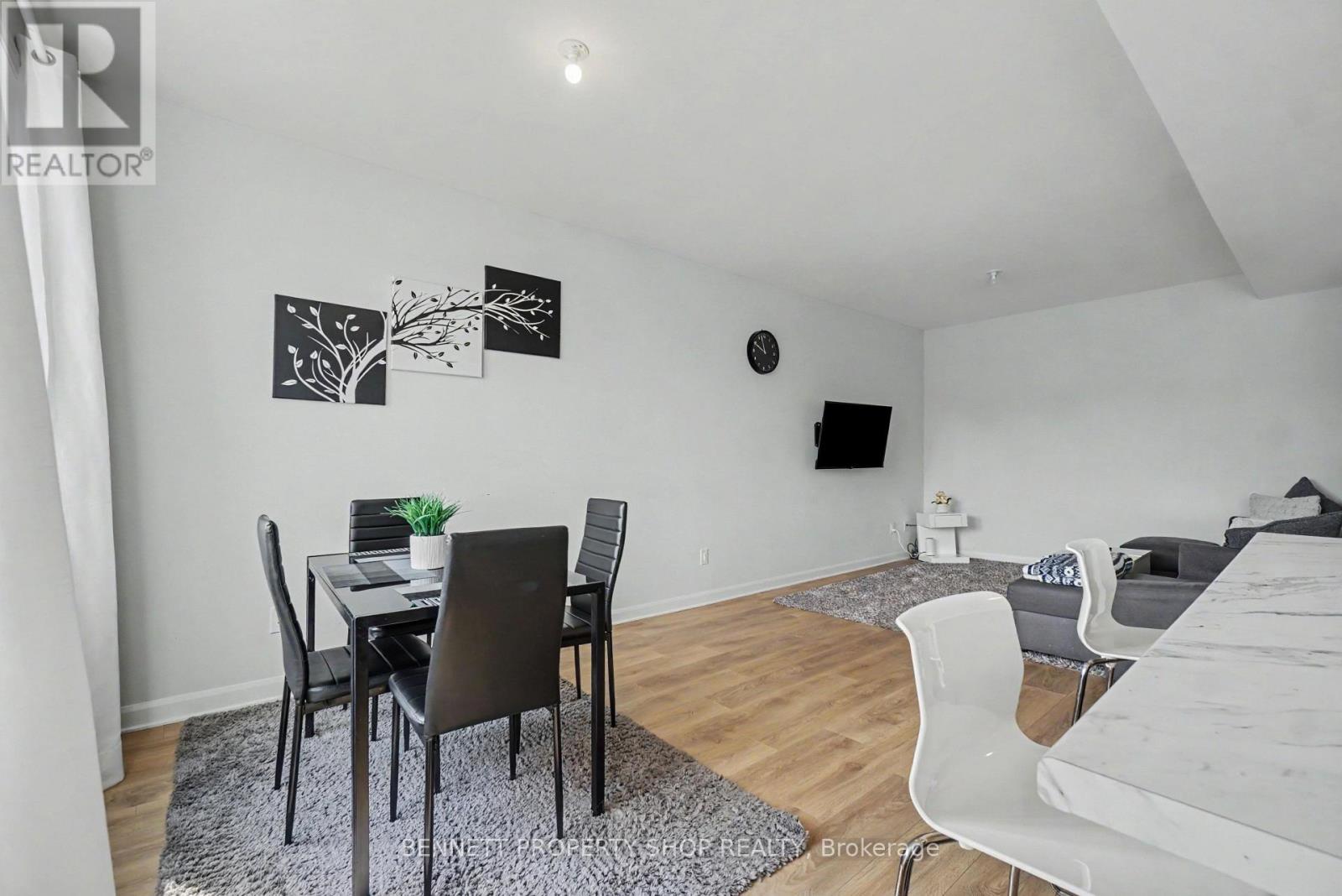 127 ATTWELL PRIVATE - 5