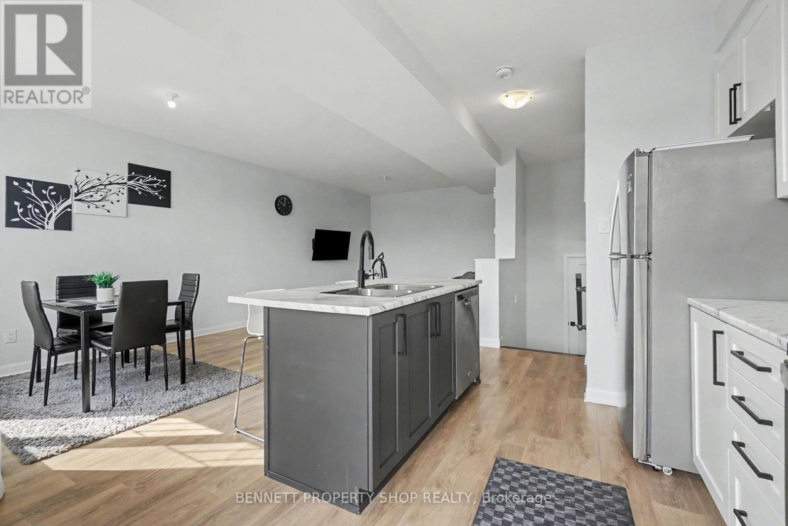 127 ATTWELL PRIVATE - 8