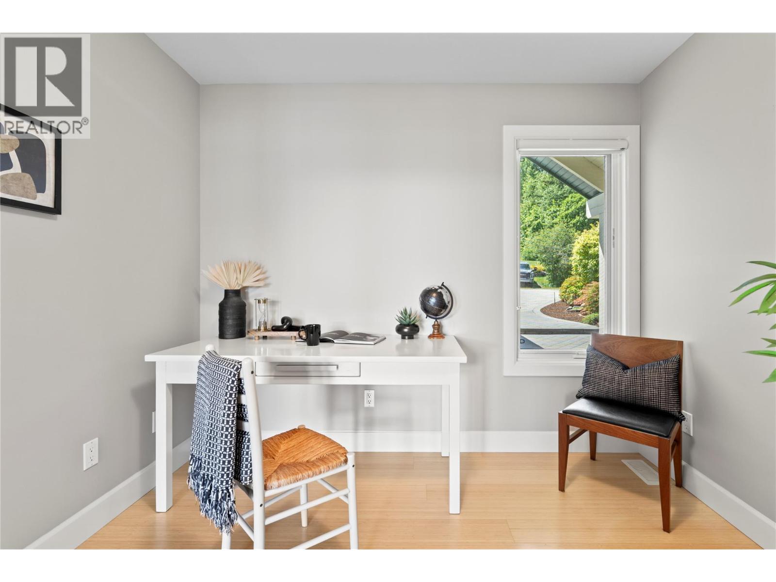#13 6421 Eagle Bay Road - 32