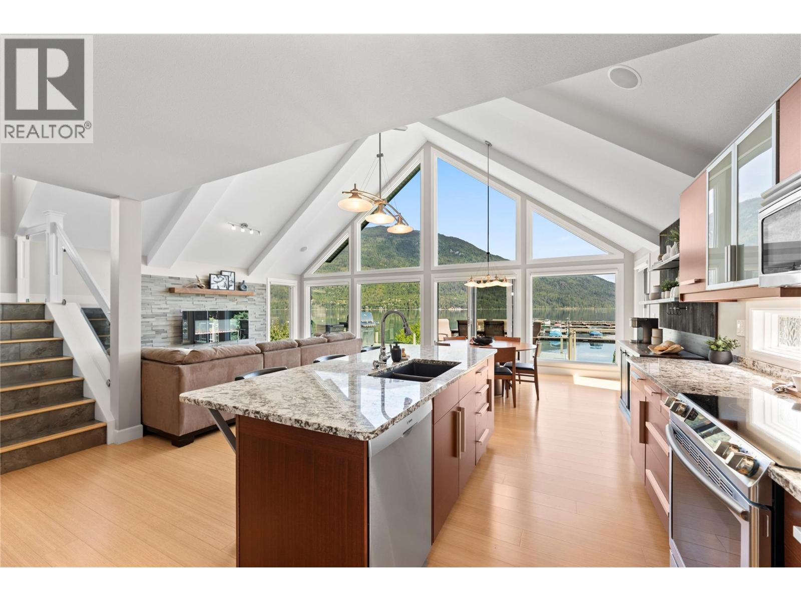 #13 6421 Eagle Bay Road - 7