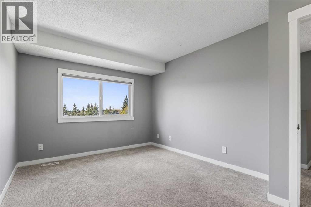 #141 6915 Ranchview Drive NW - 18