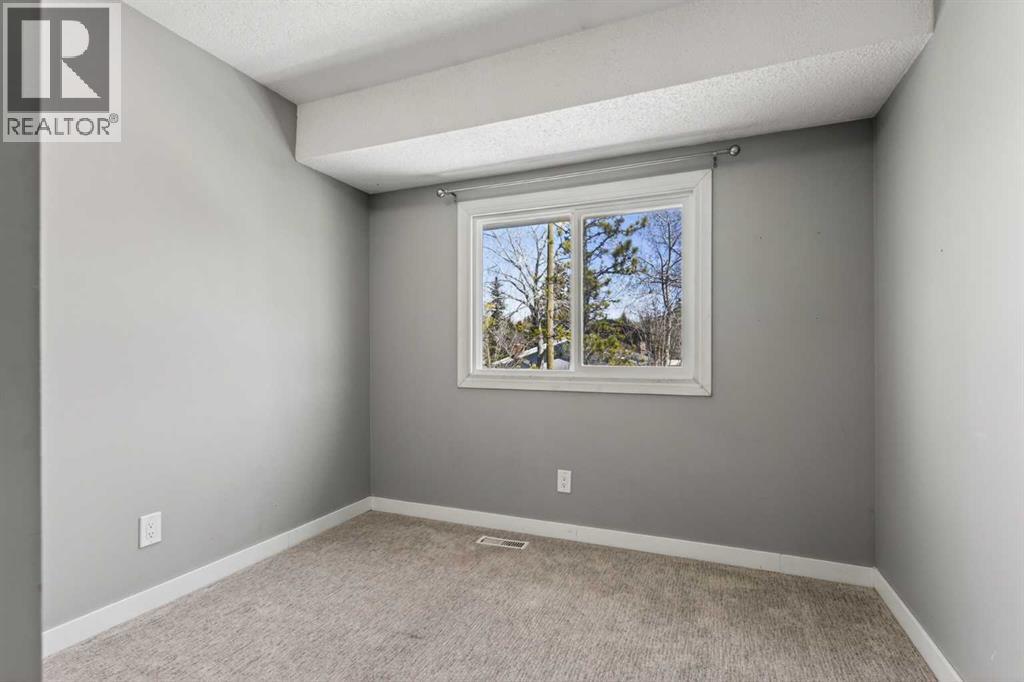 #141 6915 Ranchview Drive NW - 23